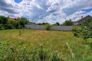 комерційна за адресою Цегельна вул., 50