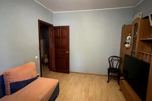 квартира за адресою Льотна вул. (Червоногвардійська), 25б