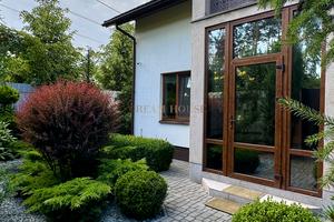 будинок за адресою революції