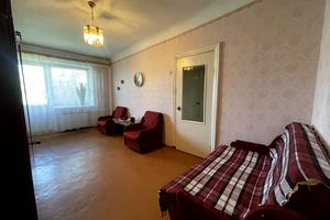 квартира за адресою Кам'янецька вул., 75