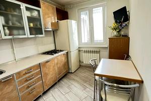 квартира за адресою Метробудівників вул., 15