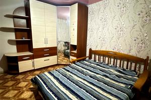 квартира за адресою Валентинівська вул. (Блюхера), 58а