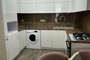 квартира за адресою Ольги Кисілевської вул., 20