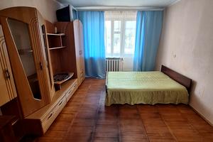 квартира за адресою Героїв Майдану вул. (Червоноармійська), 172