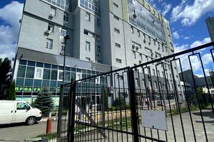 комерційна за адресою Світлицького вул., 35