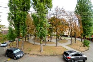 коммерческая по адресу Дмитра Дорошенка ул. (Чигоріна), 9