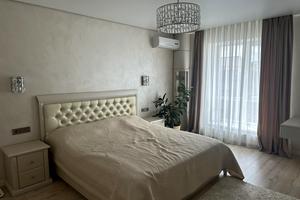 квартира за адресою Набережна Перемоги вул., 44