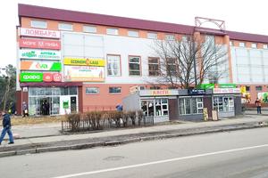 комерційна за адресою Чорних Запорожців вул. (Петра Запорожця), 28