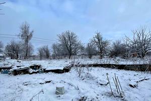 участок по адресу Центральна