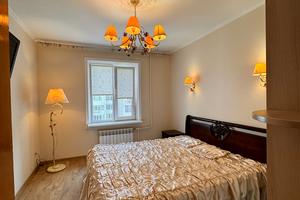 квартира за адресою Тополина вул., 18