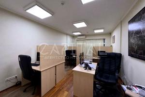 комерційна за адресою Оболонська набережна вул., 7