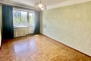 квартира за адресою Ірини Бекешкіної вул. (Генерала Карбишева), 10