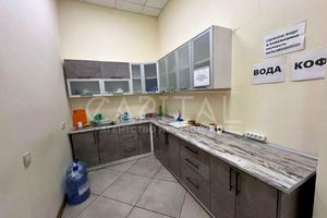 комерційна за адресою Казимира Малевича вул. (Боженка), 86д