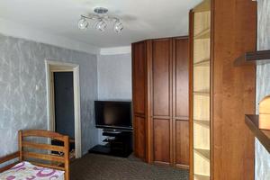 квартира за адресою Йорданська вул. (Лайоша Гавро), 8