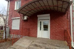 комерційна за адресою Миру просп., 243-А