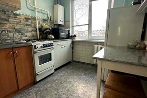 квартира за адресою Солом'янська вул. (Толстого), 76