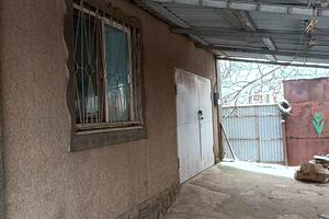 дом по адресу п. Светлое, Центральна