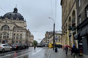 квартира за адресою Вʼячеслава Чорновола просп. (), 1