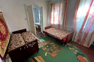 будинок за адресою Набережна