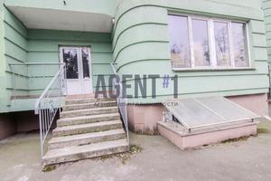 комерційна за адресою вул. Печерська, 7