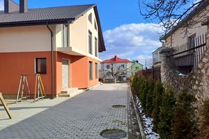 будинок за адресою Стефаника, 77