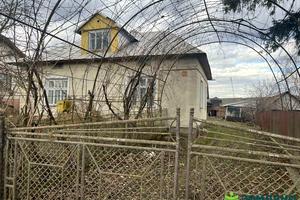 будинок за адресою с. Милування, Миру, 80