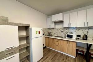квартира за адресою Степана Бандери вул., 77