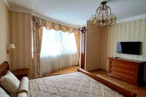 квартира по адресу Днепровская набережная ул., 19-А