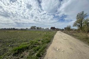 участок по адресу Достоинства ул. (Жертв Революції), 6