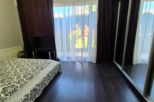 будинок за адресою с. Новоолександрівка, Рубіновий