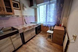 квартира за адресою Кирила Синельникова вул., 9