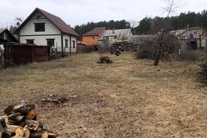 участок по адресу с. Горенка, Шевченко