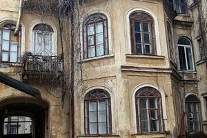 коммерческая по адресу Нежинская ул., 43