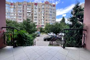 квартира по адресу Евгения Чикаленко ул., 59/8