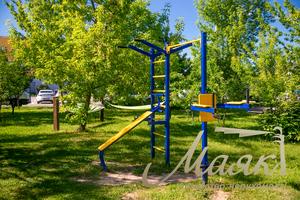 комерційна за адресою Героїв Космосу вул., 4