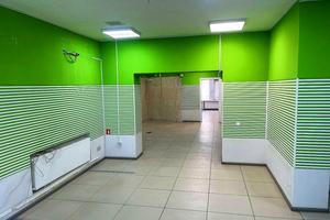 комерційна за адресою Харківське шосе, 58