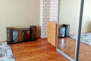 квартира за адресою Криворізька вул., 14