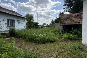 будинок за адресою Лесі Українки вул., 1