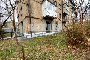коммерческая по адресу Олександра Копиленка ул., 3