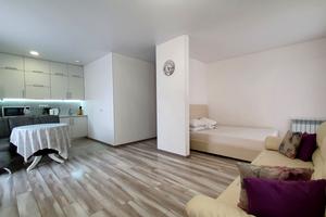 квартира за адресою Зелена вул., 25