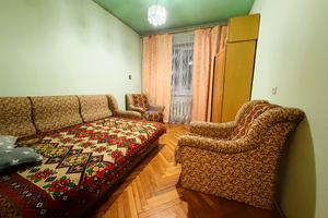 будинок за адресою Шкільна