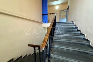 комерційна за адресою Павла Скоропадського вул., 63