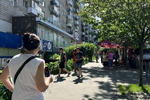 комерційна за адресою Митрополита Василя Липківського вул. (Урицького), 25