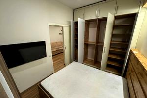 квартира по адресу Владимира Моссаковского ул. (Клари Цеткін), 7