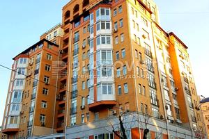 комерційна за адресою Почайнинська вул., 70