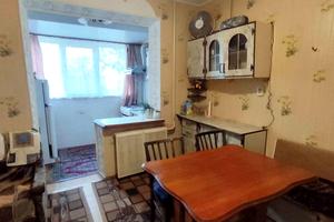 квартира за адресою Патона, 25