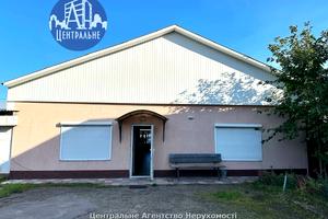 комерційна за адресою Машинобудівників, 4А