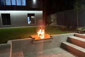 ділянка за адресою Квітнева вул.