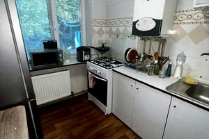 квартира за адресою Яновського вул., 155