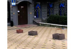 комерційна за адресою Микільсько-Ботанічна вул., 3